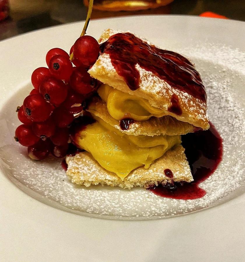 Готель Gran Osteria Tre Noci Сістьяна Екстер'єр фото